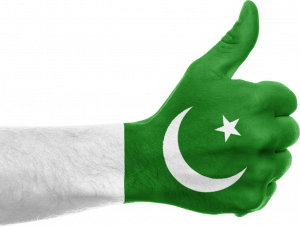 pakistan, flag, hand-641446.jpg